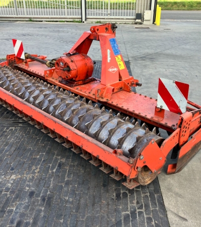 Kuhn HR 302 M Occasies/Demomachines - Frank Verhoest - landbouwvoertuigen & occasies - Claas partner
