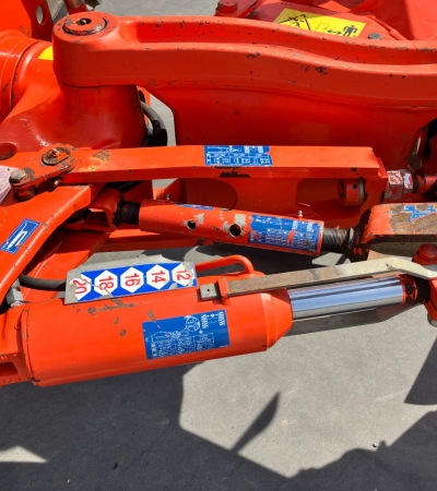Kuhn Vari-Master 153 Occasies/Demomachines - Frank Verhoest - landbouwvoertuigen & occasies - Claas partner